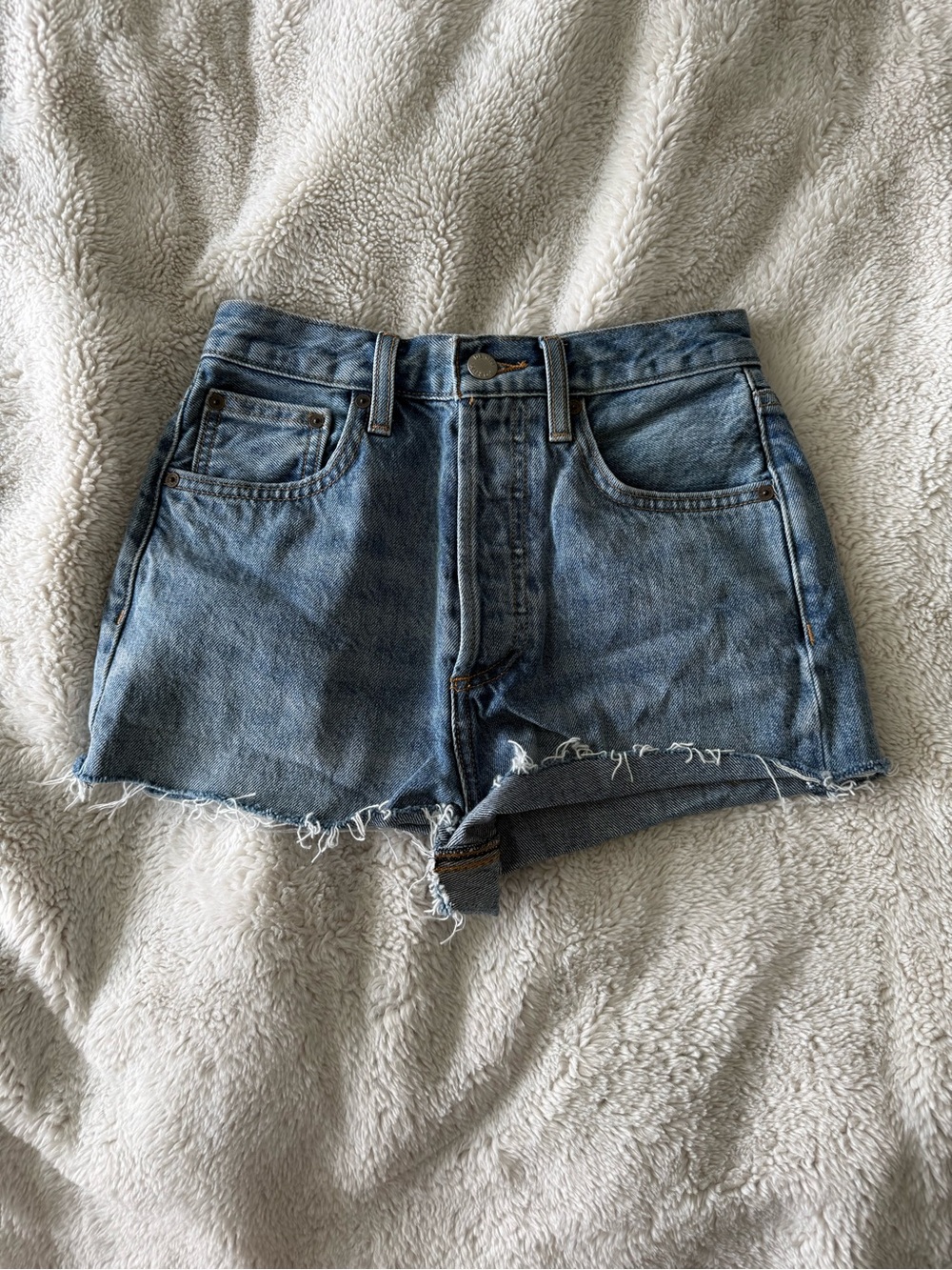 Aritzia Denim Forum - Joni Loose Long Short